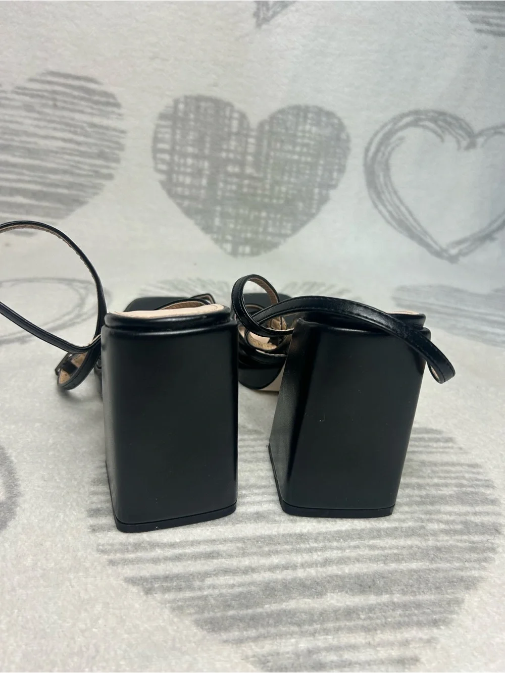 Princess Polly sleek black